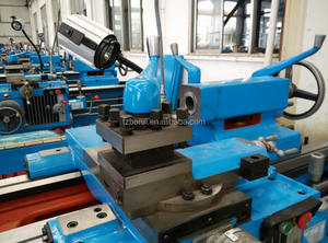 Tour à métaux horizontal manuel C6240D avec banc trempé par induction et système DRO pour l'usinage en atelier et le développement de prototypes - Product Image 4