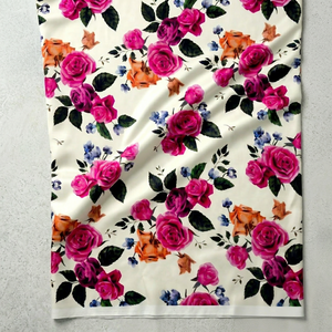Servicio de Fabricación de Textiles Ligeros de Tela de Poliéster con Impresión Digital Personalizada para Prendas de Vestir, Vestidos y Productos Textiles para el Hogar - Product Image 1