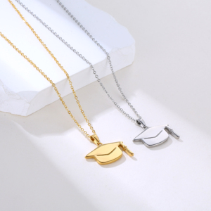 Olivia personalizado Acero inoxidable moda graduación sombrero colgante impermeable Cutiing estilo 18K oro encanto para hombres mujeres - Product Image 5