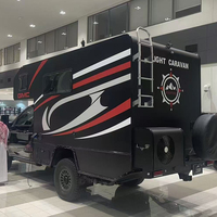 Caisse de camping-car en fibre de verre pour pick-up tout-terrain avec cuisine et salle de bain, adaptable aux pick-up grand format
