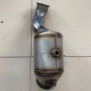 Collecteur d'échappement en nid d'abeille en acier inoxydable Système d'échappement Convertisseur catalytique à trois voies pour <span class=keywords><strong>Mercedes</strong></span> Benz <span class=keywords><strong>e200</strong></span> w213 - Product Image 1