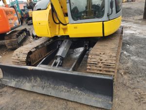 Miniexcavadora usada Komatsu PC78 con bomba de caja de cambios de motor Yanmar a la venta - Product Image 5