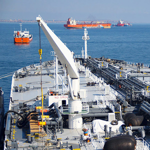 8ton-30ton Knuckle Boom Deck <span class=keywords><strong>Crane</strong></span> dengan 8T hidrolik ambil mesin & Motor Remote Control untuk penanganan kargo massal penggunaan laut - Product Image 3