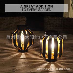 โคมไฟโซลาร์เซลล์ LED รูปทรงเหล็ก สำหรับแขวนตกแต่งสวนภายนอก พร้อมแผงโซลาร์เซลล์และแบตเตอรี่ในตัว - Product Image 2