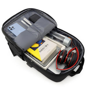 กระเป๋าเป้สะพายหลังกันน้ำแบบชาร์จพลังงานแสงอาทิตย์สำหรับใช้งานกลางแจ้ง พร้อมพอร์ต USB สำหรับชาร์จโทรศัพท์มือถือ รับผลิตตามสั่งขายส่ง - Product Image 4