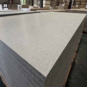 Planche de bardage en fibrociment peinte en usine, méthode d'installation par clipsage, épaisse, pour projets commerciaux et résidentiels - Product Image 1