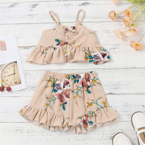 ガールズスーツ2022新しい夏のファッション韓国スタイル快適なスリングトップかわいいプリーツショーツ女の赤ちゃん服セット - Product Image 1