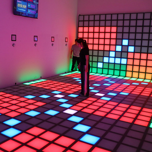Salle de <span class=keywords><strong>jeu</strong></span> interactive LED au sol pour enfants : <span class=keywords><strong>Escape</strong></span> <span class=keywords><strong>Game</strong></span> sportif et divertissant en extérieur - Product Image 1