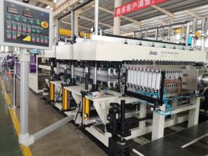 Extrusora de Plástico de un Solo Tornillo JWS 130/<span class=keywords><strong>35</strong></span> para Plantillas de Construcción de Plástico PP de 1220 mm de Ancho - Product Image 4