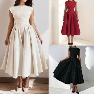 Nuovi Abiti da Donna 2026 Eleganti Monocolore con Schiena Scoperta e Effetto Snellente - Product Image 5