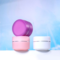 Bocal en plastique de 15 ml avec couvercle Bocaux en plastique de 15g avec couvercles à vis Bocaux en plastique givré avec couvercles