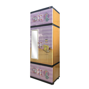 Perchero multifuncional Jumbo Pro con plástico duradero en color crema y marrón, espejo incorporado y diseño portátil, perfecto para organizar. - Product Image 4