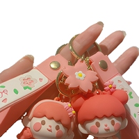 Nouveau porte-clés solaire en caoutchouc en forme de poupée mignonne pour garçons et filles, personnage de dessin animé, pendentif pour sac de voiture