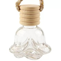 Bouteille en verre transparente en forme de rose de 6 ml, diffuseur de parfum pour voiture à suspendre, avec couvercle en bois, flacon de parfum pour voiture – Vente chaude