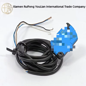 6030132 Cq28-10npp-kw1 Capacitif Proximit Capteur New Original Ready Stock Industrial Automation Pac Dedicated Plc - Product Image 1