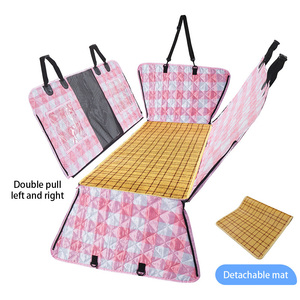 Tapis de refroidissement pour animaux de compagnie avec motif de grille Conception respirante durable pour chiens Confort d'été Idéal pour garder les animaux de compagnie au frais et détendus - Product Image 6
