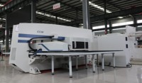 DARDONTECH ES-300 Machine de poinçonnage CNC pour armoire et poinçon à persienne
