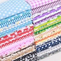 Lot de 7 tissus d'ameublement 100 % coton, motifs floraux, rayures, pois et étoiles, couleurs et imprimés variés, pour loisirs créatifs