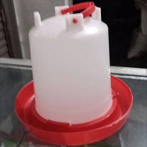 Abreuvoir automatique en <span class=keywords><strong>plastique</strong></span> PP pour volailles et animaux, nouveau modèle, 14L, 6L, 3L, 1.5L, 1L, à économie d'eau - Product Image 3