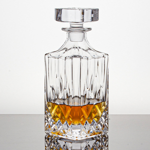 Decanter per Whisky con Tappo in Vetro 25 oz 750ml Trasparente Senza Piombo Cristallo per Liquori Alcolici Vino Brandy Bourbon - Product Image 4