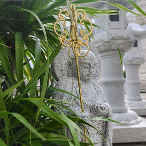 Sculpture sur pierre Ksitigarbha Bodhisattva Sculpture debout Zen Bouddha sculpté à la main Liontin <span class=keywords><strong>Jizo</strong></span> Ornement décoratif de jardin - Product Image 1