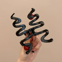 Nouvelle Mode 11cm Coloré Vague Griffe En Gros Coréen Coloré M-forme Cheveux Griffes Chapeaux Femmes En Plastique Cheveux Accessoires