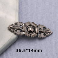 Boutons décoratifs et crochets de vêtement ethniques chinois traditionnels personnalisés par le fabricant, en alliage de zinc écologique pour HANfu