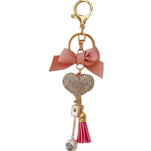 Porte-clés Cœur en Strass avec Nœud, Pompon et Breloque de Sac en Perles - Product Image 2