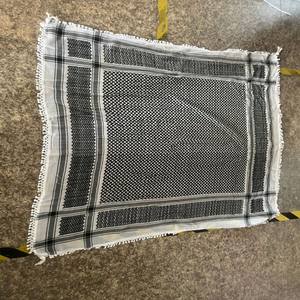 Venta al por mayor Nueva Palestina Keffiyeh Shemagh árabe bufanda hombres Palestina Keffiyeh bufanda para hombres - Product Image 2