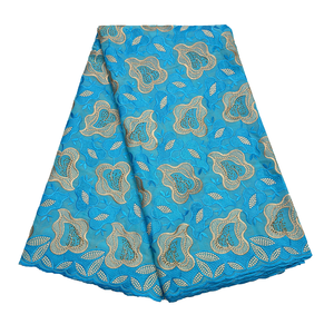 Nigeriani scher Baumwoll spitzens toff Swiss Voile Lace Hochwertige afrikanische Steine Baumwolle für Damen Brautkleider - Product Image 2