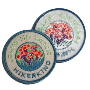 도매 맞춤형 자수 직조 패치, 하트 & 꽃 디자인, 친환경 원단, 의류, 모자 및 가방용 - Product Image 3