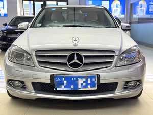Mercedes Benz <span class=keywords><strong>C</strong></span> 200 <span class=keywords><strong>K</strong></span> 2010 1.8T Voiture d'occasion conduite à gauche automatique essence berline pour l'exportation - Product Image 2