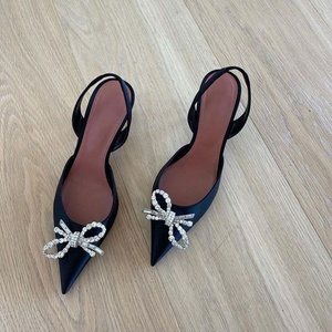 <span class=keywords><strong>Scarpe</strong></span> da Donna con Tacco a Blocco Geometrico in Raso Oro Rosa, Punta Affusolata, Slingback, Fiocco in Cristallo, per Feste ed Eventi Serali - Product Image 2