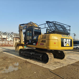 Excavatrice sur chenilles hydraulique 330D2L d'occasion fiable, moteur Cummins, poids opérationnel de 20 tonnes, bon état, prête à l'emploi/expédition du Japon - Product Image 5