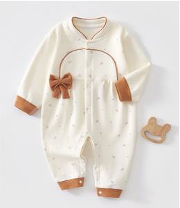 Tutina Autunnale per Neonata con Stampa Carina, Chiusura a Bottoni, 100% Cotone, Colletto Verticale - Product Image 1