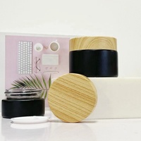 Pot de bougie noir mat en vrac vide de 10ml contenant de soins de la peau en verre 30ml 50ml pot cosmétique givré avec bouchon à vis en bambou vente en gros