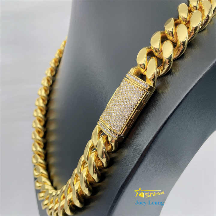VVSモアサナイト スタッズ マイアミ キューバンチェーン 楽天市場】モアサナイト .925Silver 12mm ／50cm