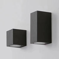Applique murale LED moderne en matériau PC IP54 avec douille GU10, éclairage haut et bas, pour extérieur, forme carrée