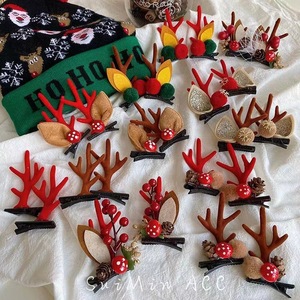 Barrettes en tissu de la série Noël : Père Noël et Renne - Product Image 3