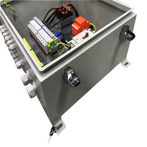 Hochwertige IP65/IP66 16 in 1 out Blitz feste Photovoltaik-<span class=keywords><strong>PV</strong></span>-Kombination sbox hergestellt in China - Product Image 2