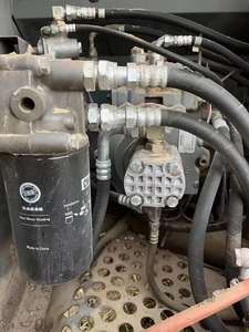 รถขุดตีนตะขาบฮิตาชิ ZX120 มือสองจากญี่ปุ่น น้ำหนัก 12 ตัน รุ่นปี 2022 ได้รับการรับรองมาตรฐาน CE บรรจุภัณฑ์จากเยอรมนี เครื่องยนต์และเกียร์ทำงานได้ดี - Product Image 6