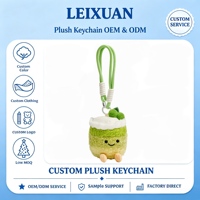 Porte-clés en peluche en forme de tasse de thé au lait matcha de dessin animé, ornement de boisson, avec sangle en fausse fourrure verte dégradée et mousqueton à ressort, vente en gros