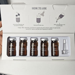 Siero in Fiale per Infoltimento Capelli con Peptidi e Saw Palmetto Infuso di Acido Ialuronico, Biologico e Vegano per la Crescita dei Capelli e del Cuoio Capelluto - Product Image 2