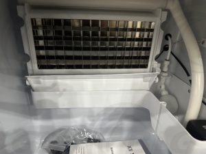 BLG 70kg/24 horas fabricante de cubitos de hielo comercial de alta calidad para café, té y tiendas de bebidas frías, equipo de refrigeración de cocina - Product Image 2