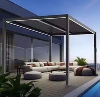 Pergola DIY 5x5m avec toit en aluminium à lames orientables, panneaux à lames fixes avec cadre thermolaqué, bois traité sous pression naturel
