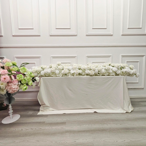 Ghirlanda di rose artificiali bianche, perfetta per matrimoni, feste o decorazioni per la casa. Eleganza e bellezza duratura - Product Image 6