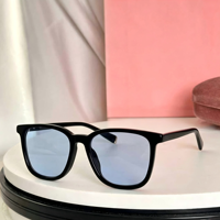 Lunettes de soleil unisexes carrées à monture intégrale avec verres dégradés fumés/rouges/marron/bleus, protection UV400, mode outdoor