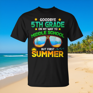 Adieu la 5e année, je m'en dirige vers le collège, mais d'abord un t-shirt d'été - Product Image 3