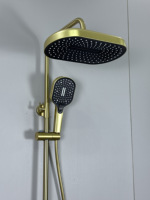 Ensemble de douche de luxe en or brossé avec étagère de rangement, robinet de douche 3 fonctions en laiton pour projets hôteliers et salles de bain