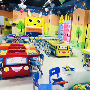 Atelier d'activités créatives DIY pour enfants à prix abordable, équipement de terrain de jeux intérieur avec table d'art en argile, peinture au sable et jeu de rôle pour centre commercial ou centre de divertissement familial (FEC) - Product Image 1